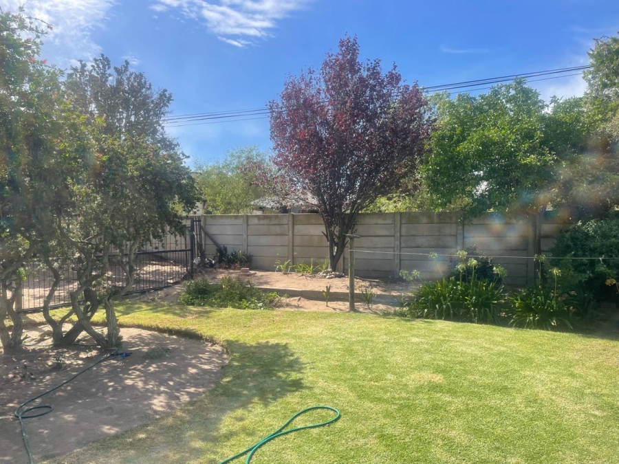 5 Bedroom Property for Sale in Porterville Western Cape
